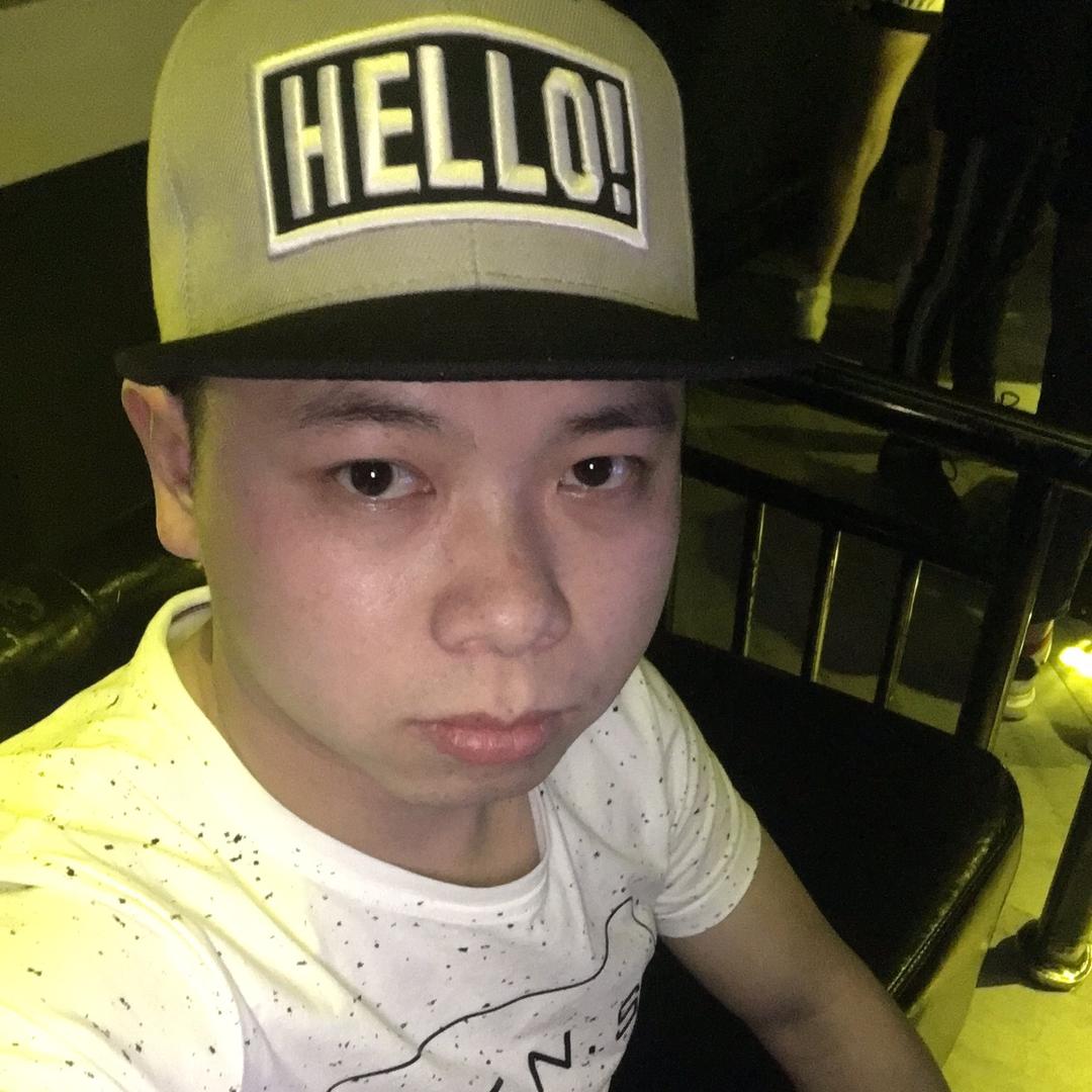 @阿伟