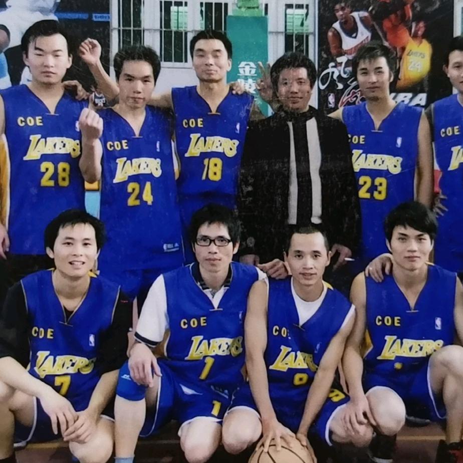 【泡泡糖篮球🏀馆】华哥