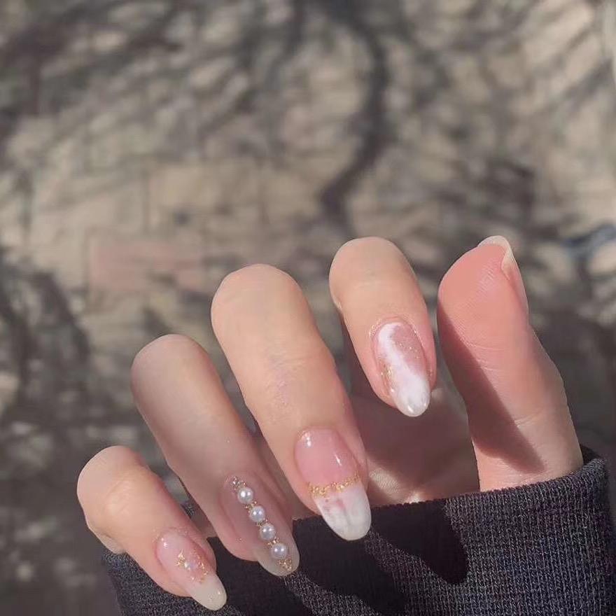 长兴雪提雅美容店