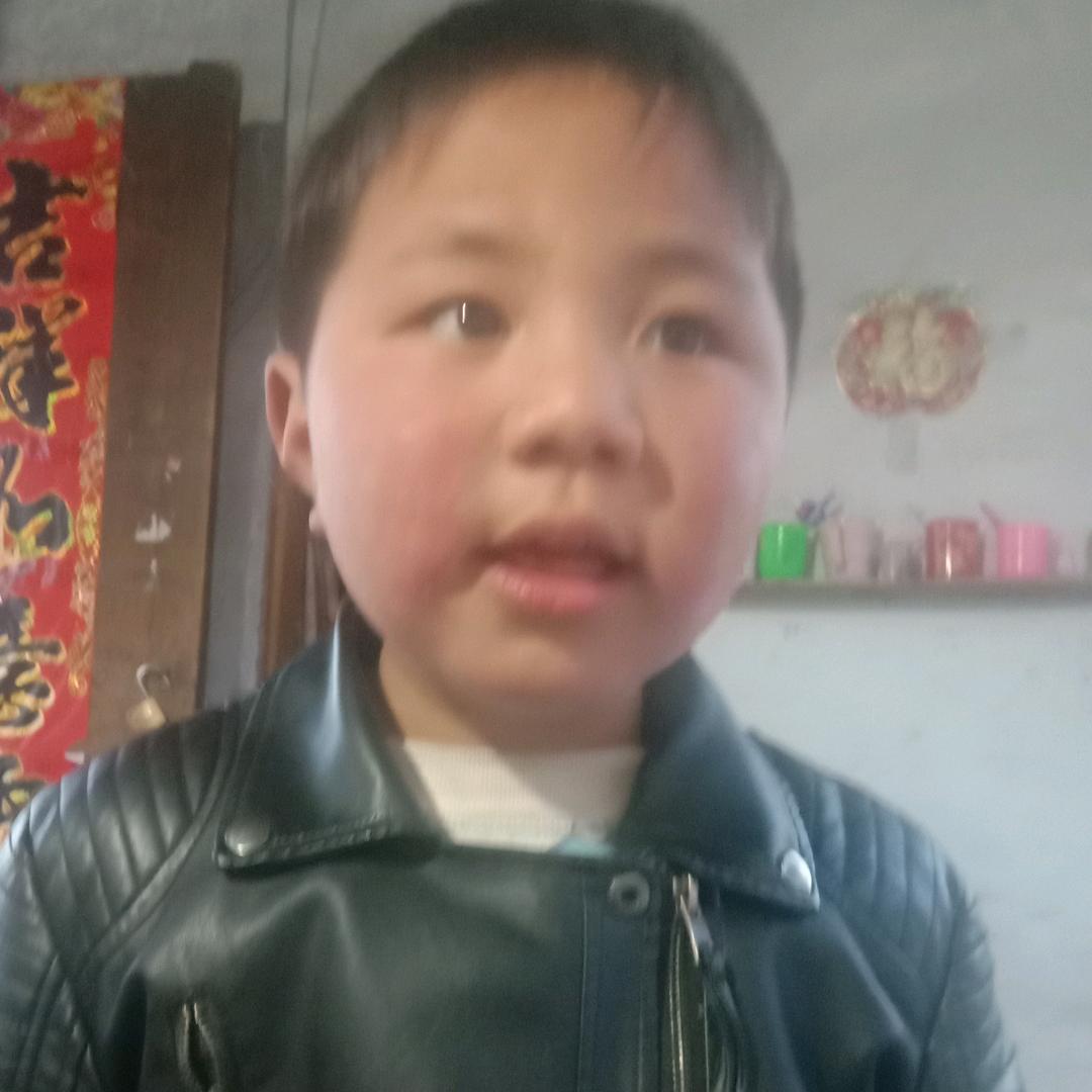 默默