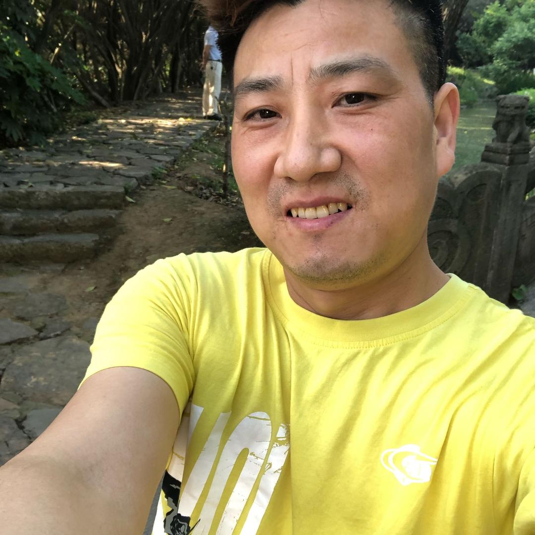 荆门市东宝区龍仔美发店（个体工商户）