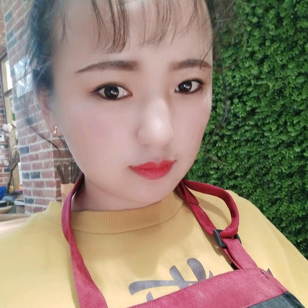 巴盟羊肉馆老板娘