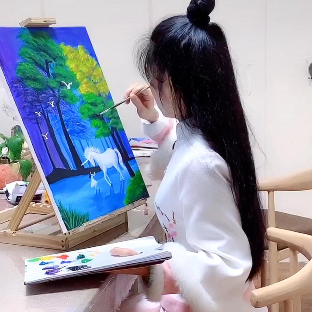 灵儿（艺舒🎨）