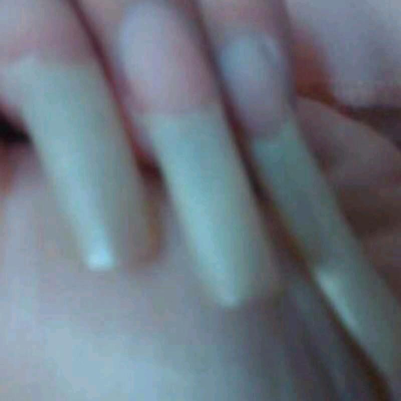 珊珊來迟《嫣》