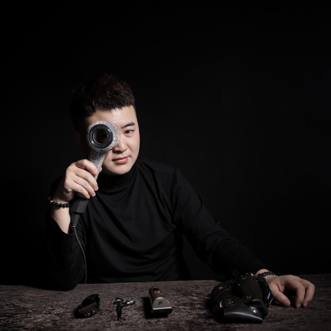 铜山区卡罗威理发店