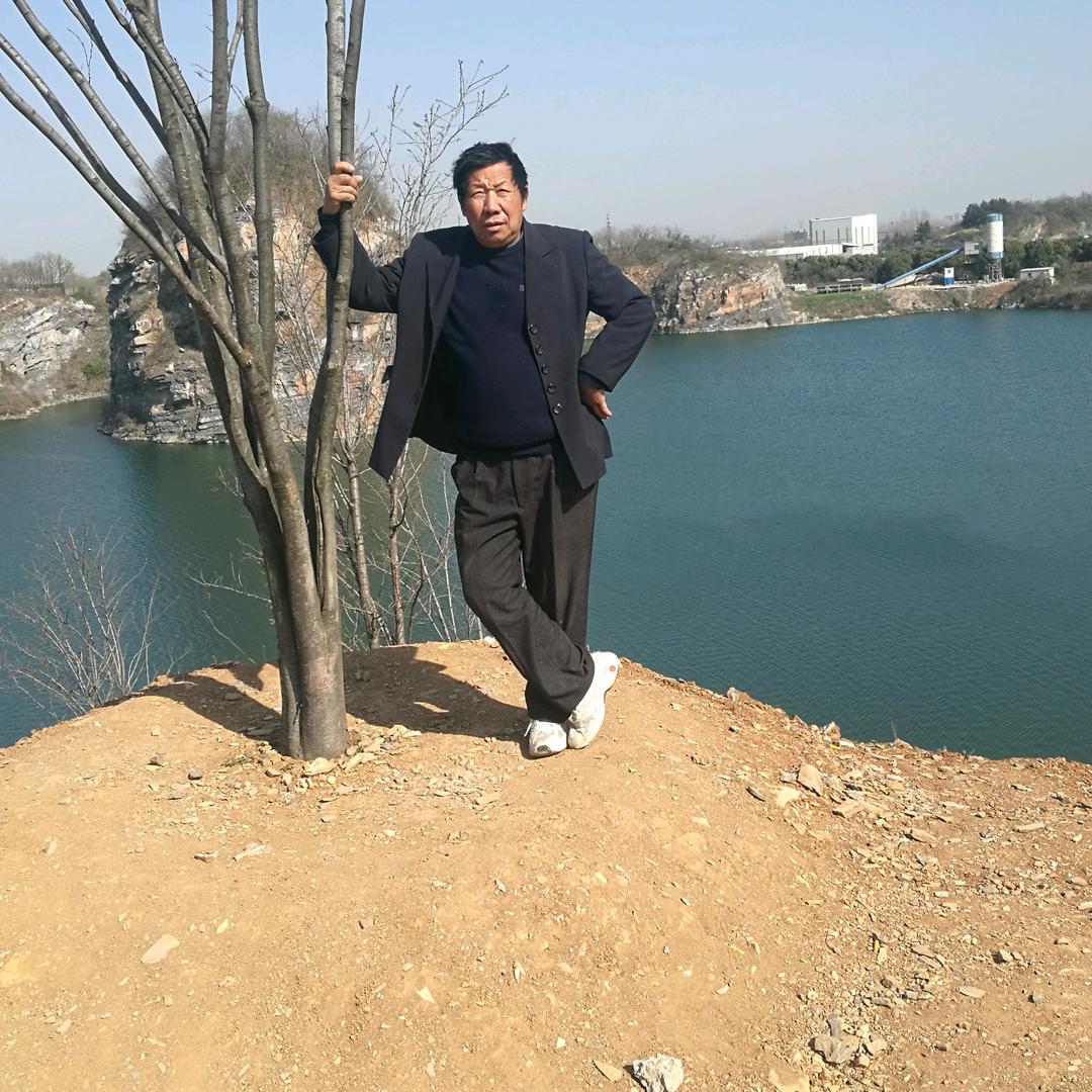 连：∴必，√：！：…！：\：