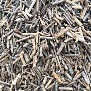 专业收工地废板，各种活动板房，废钢，谢谢