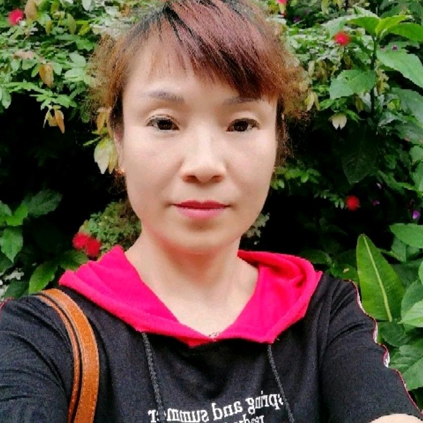 罗雯