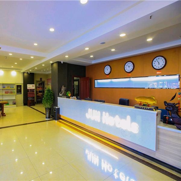 骏怡精选酒店(日照火车站店)