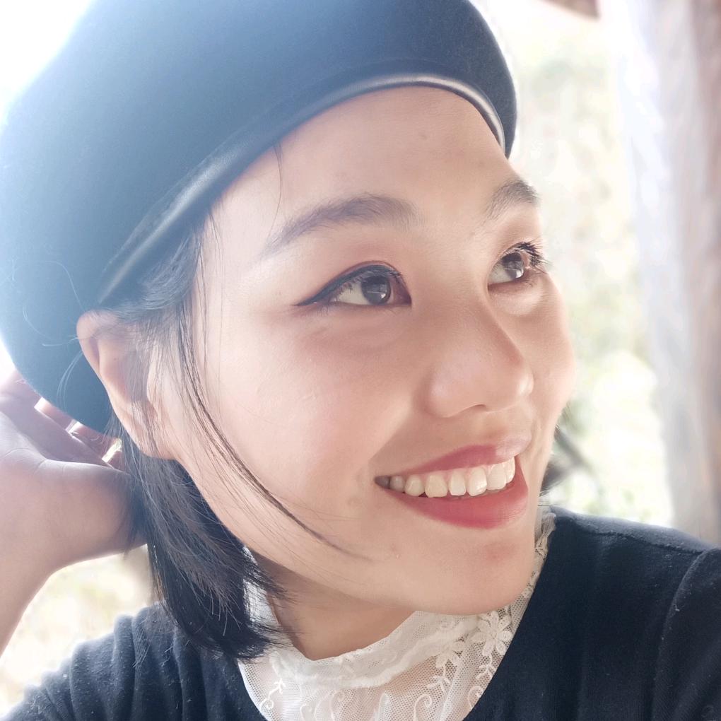 酒窝萱萱
