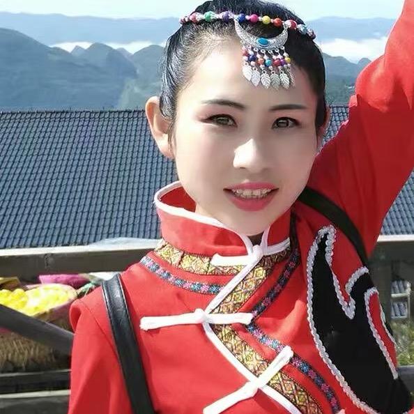 大峡谷土家幺妹谭桂英