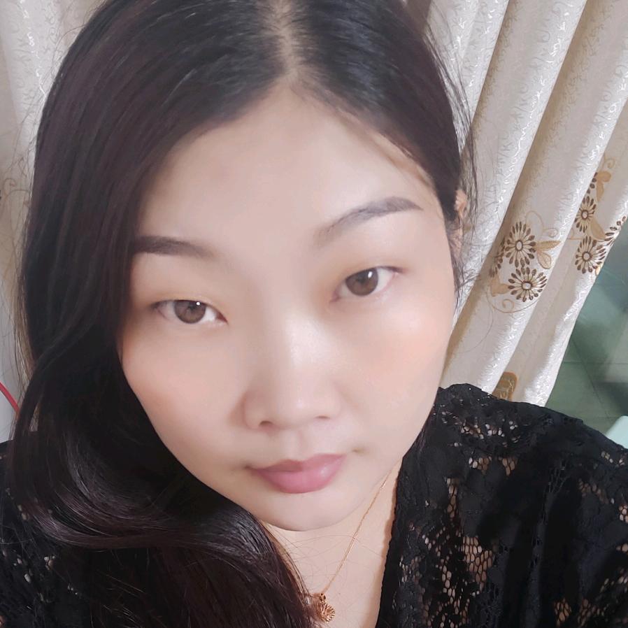 何何