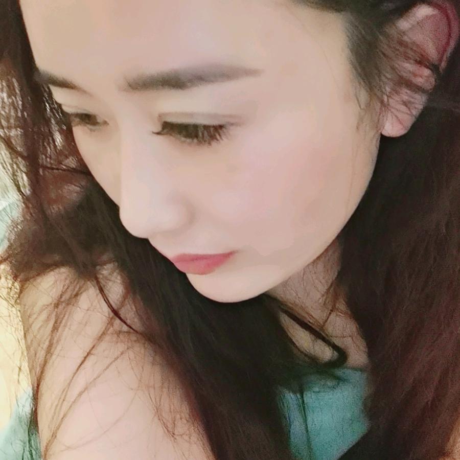 杨柠嘉