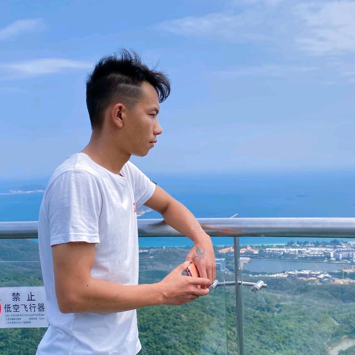 小松哥