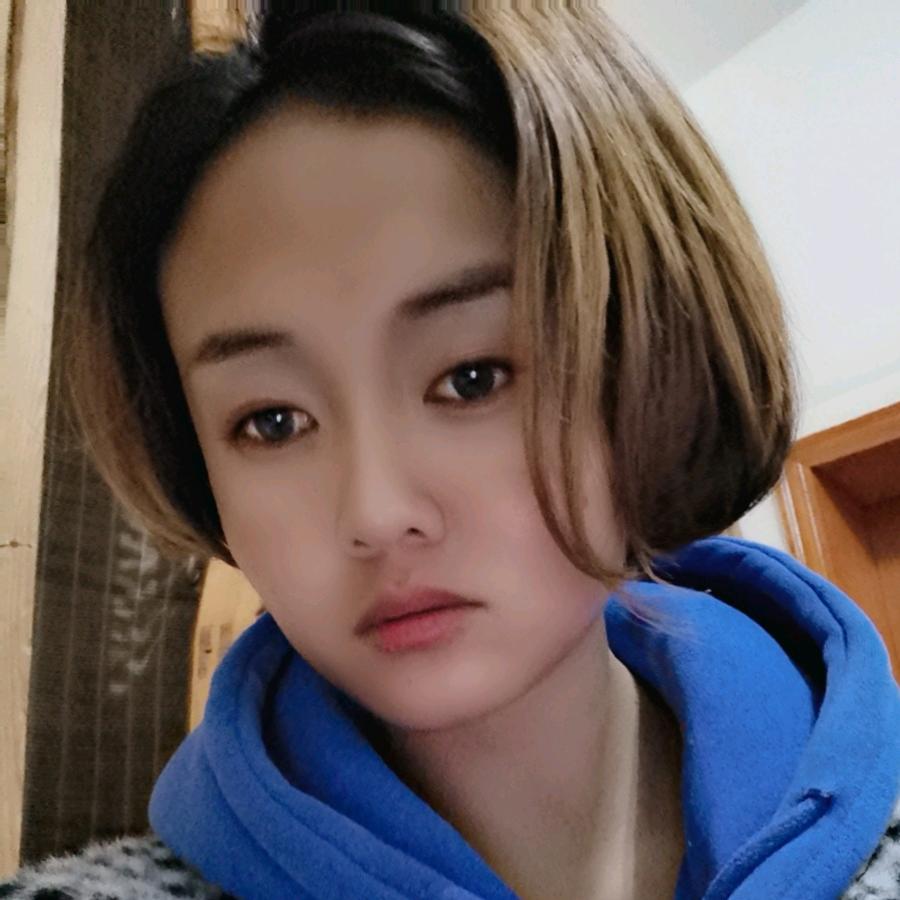 最初