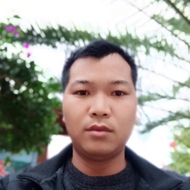梁彬