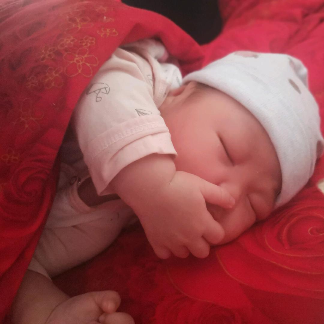 ༺ཉི།小人物།ཉྀ༻