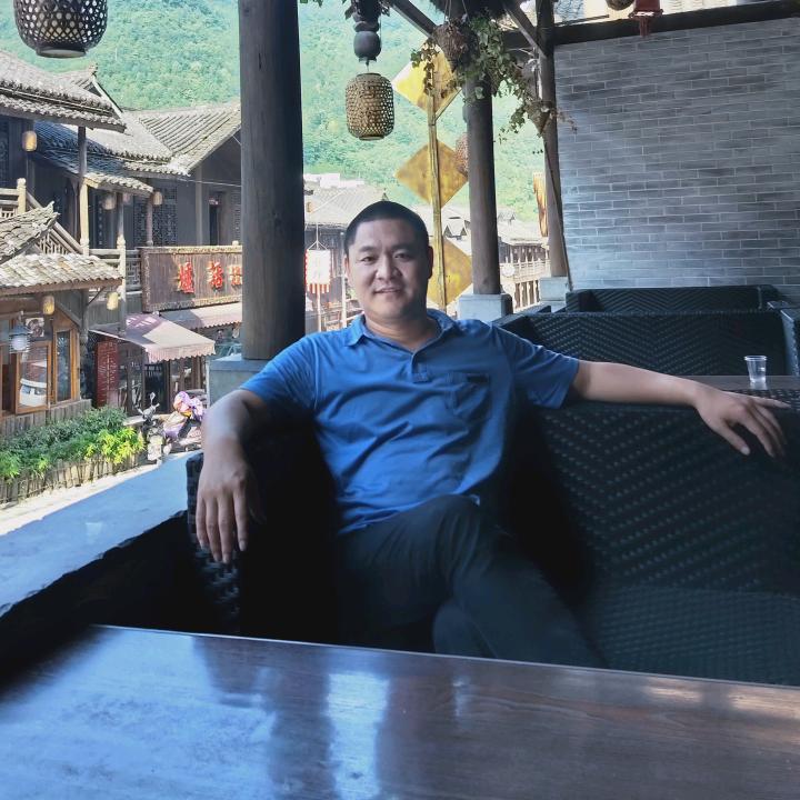 王刚--为理想而奋斗