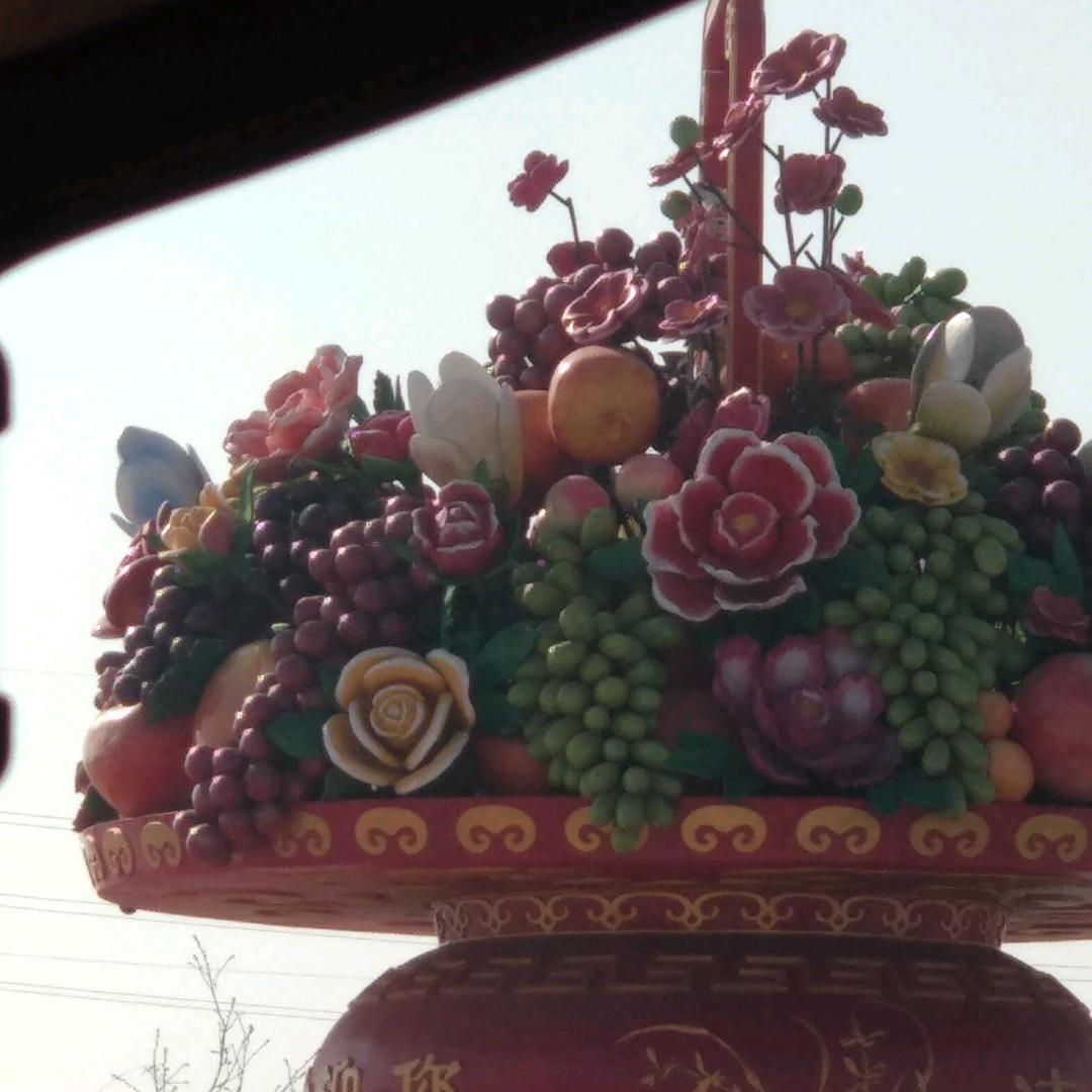 水中的月亮