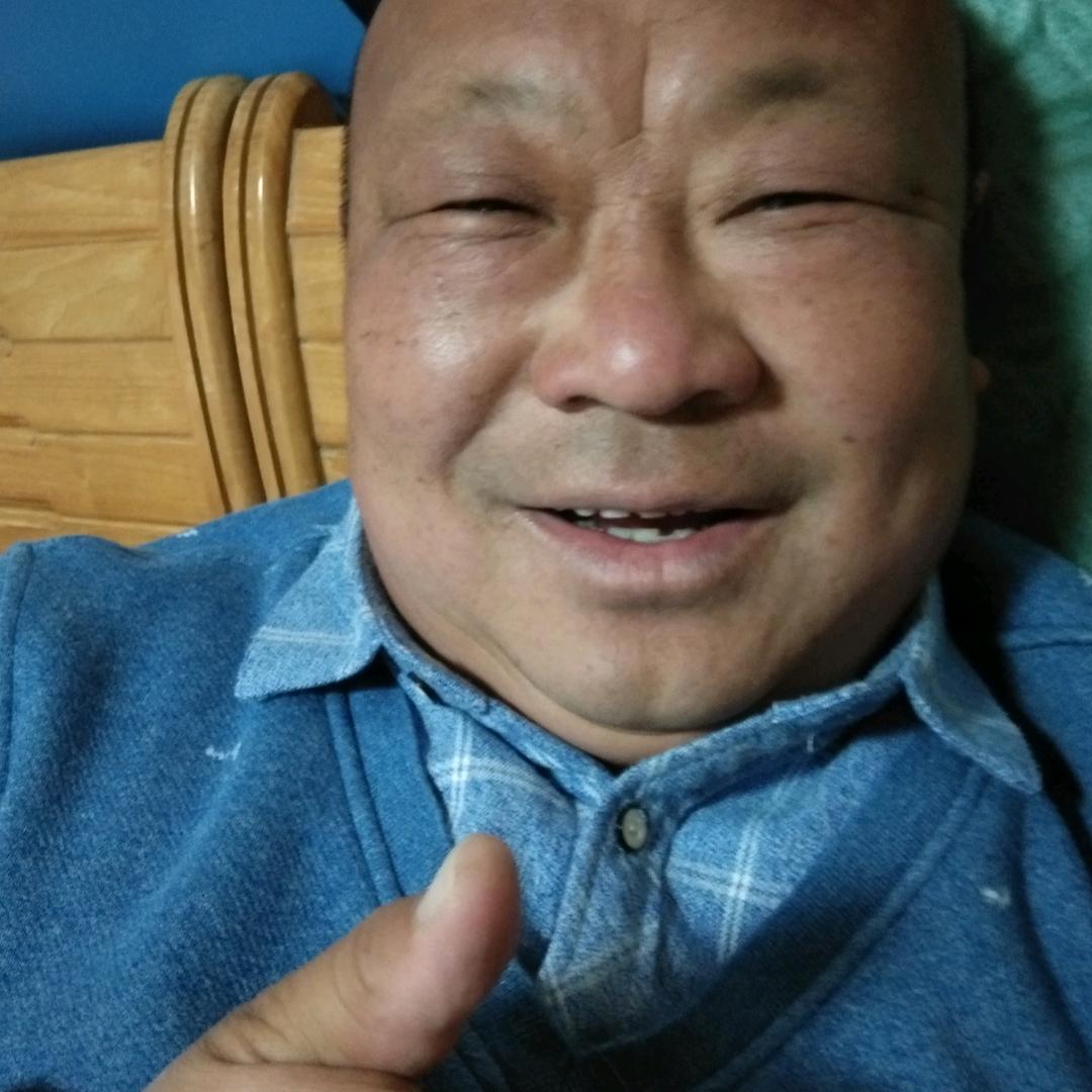南村闫二红父子兵民乐队