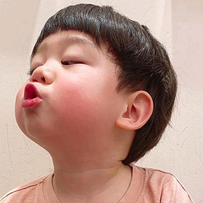 胡...
