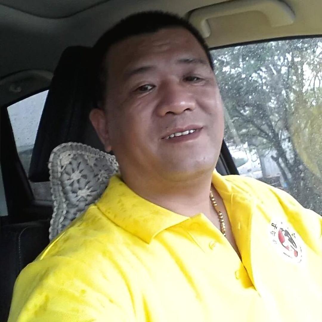 隔壁老黄，