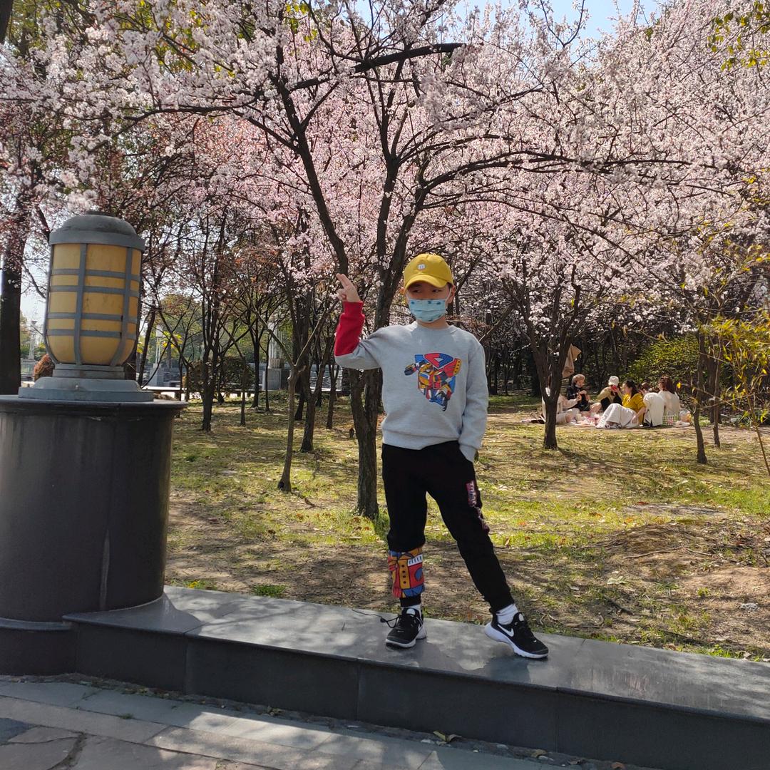 下大雨啦哗啦啦