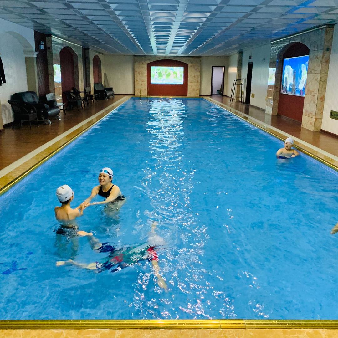 戴南镇工农路湾豪水游城