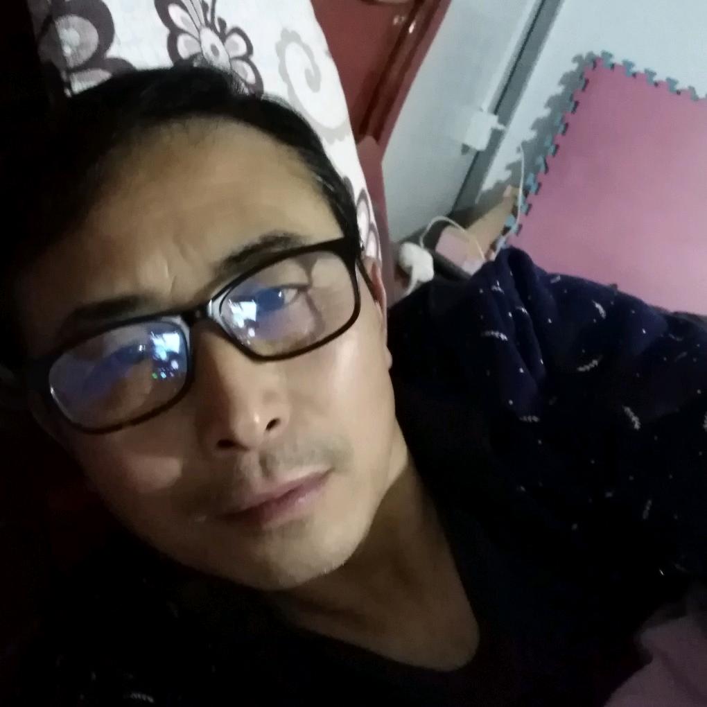 湾主童叟
