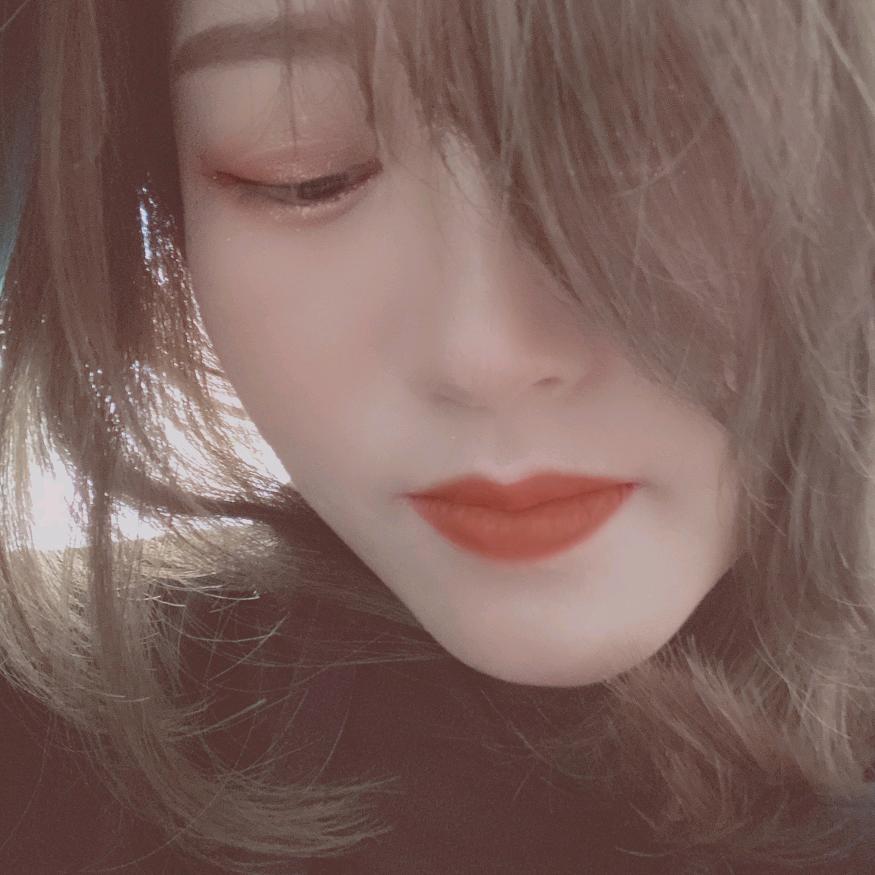 ✨艾月～月✨
