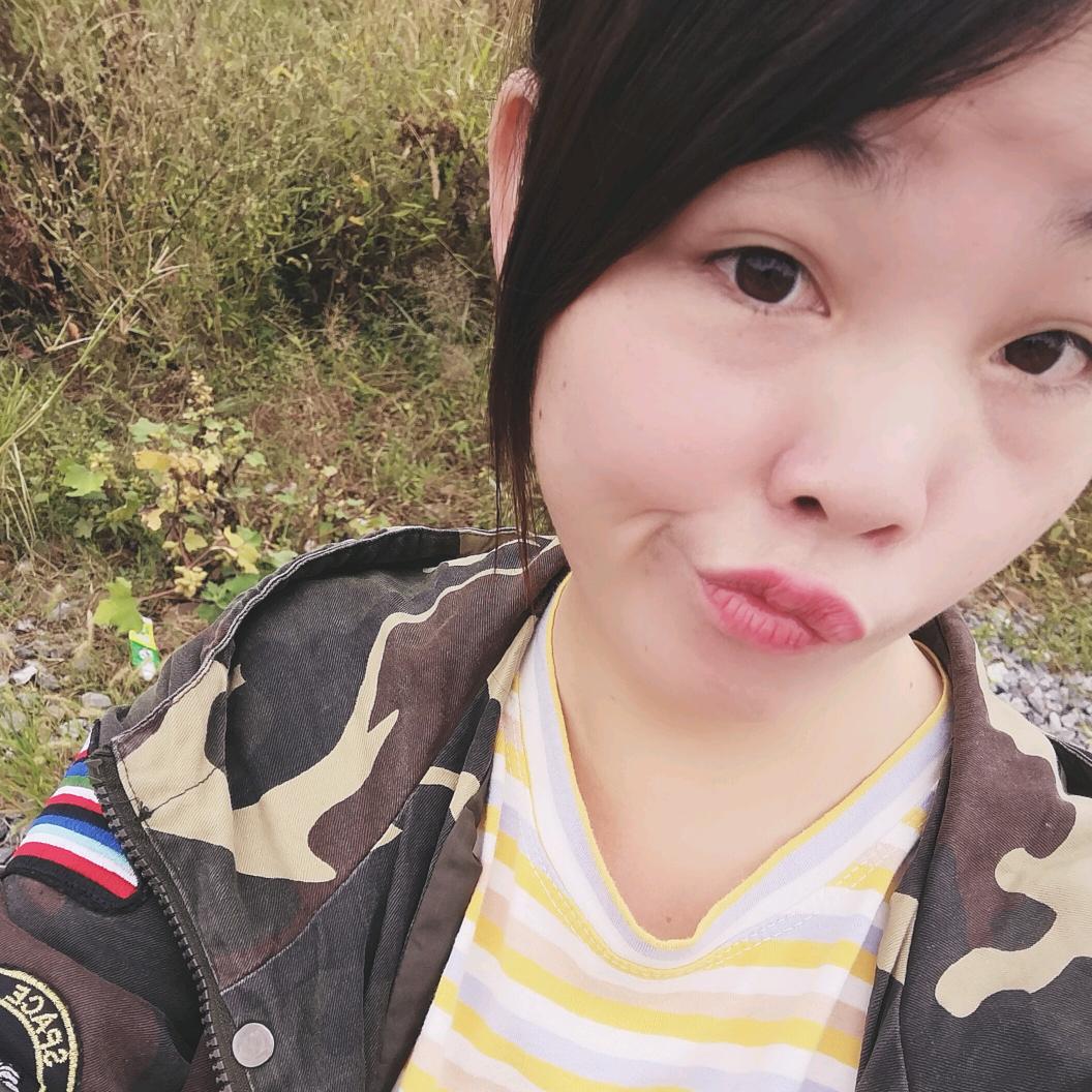 宝贝小小伊