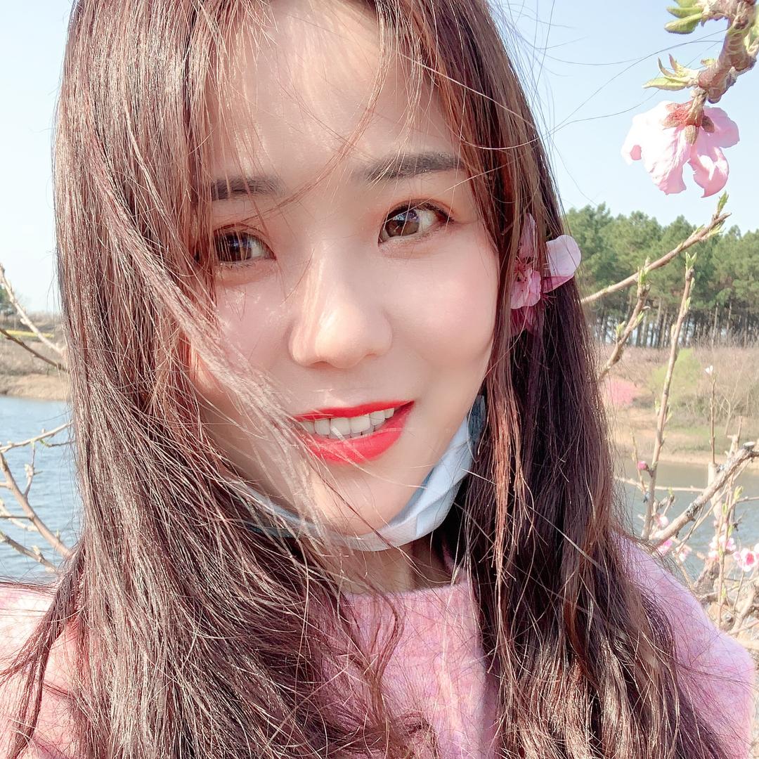 杨𝒴𝒶𝓃ℊ ᥫᩣ🍒🍒