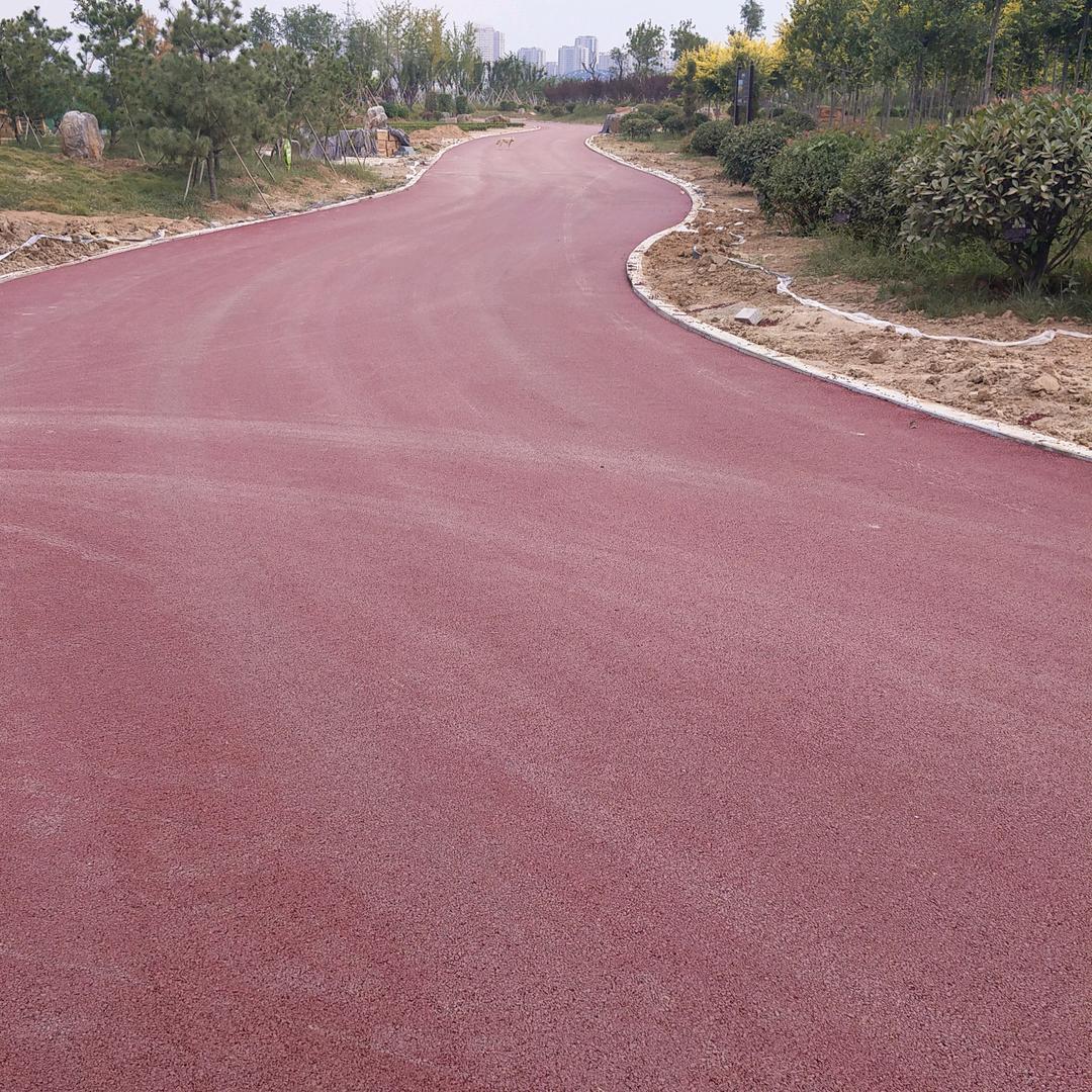 专业混凝土路面裂缝处理沥青摊铺