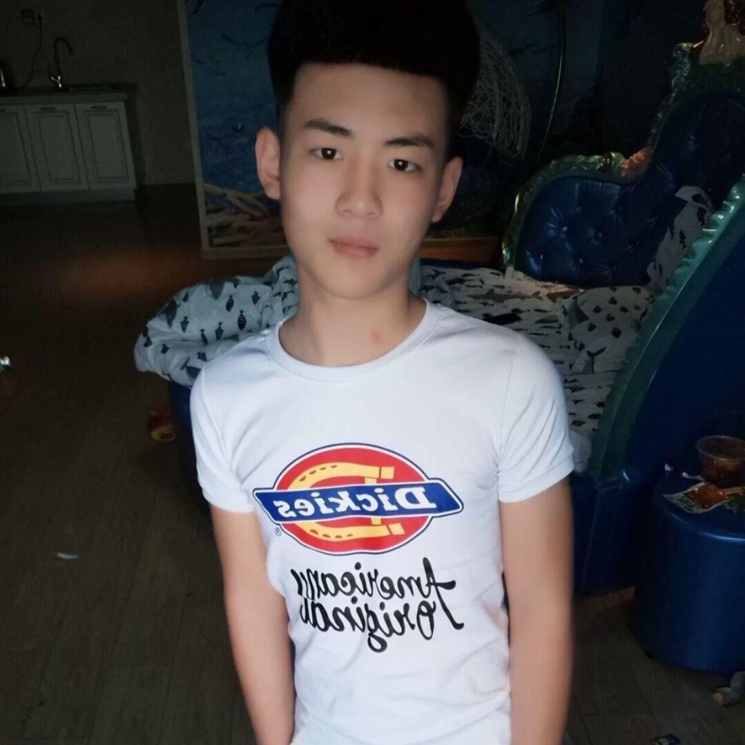 ：磊磊🌝