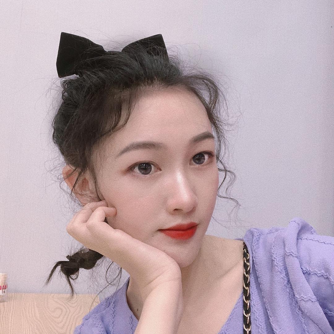 李啊彬