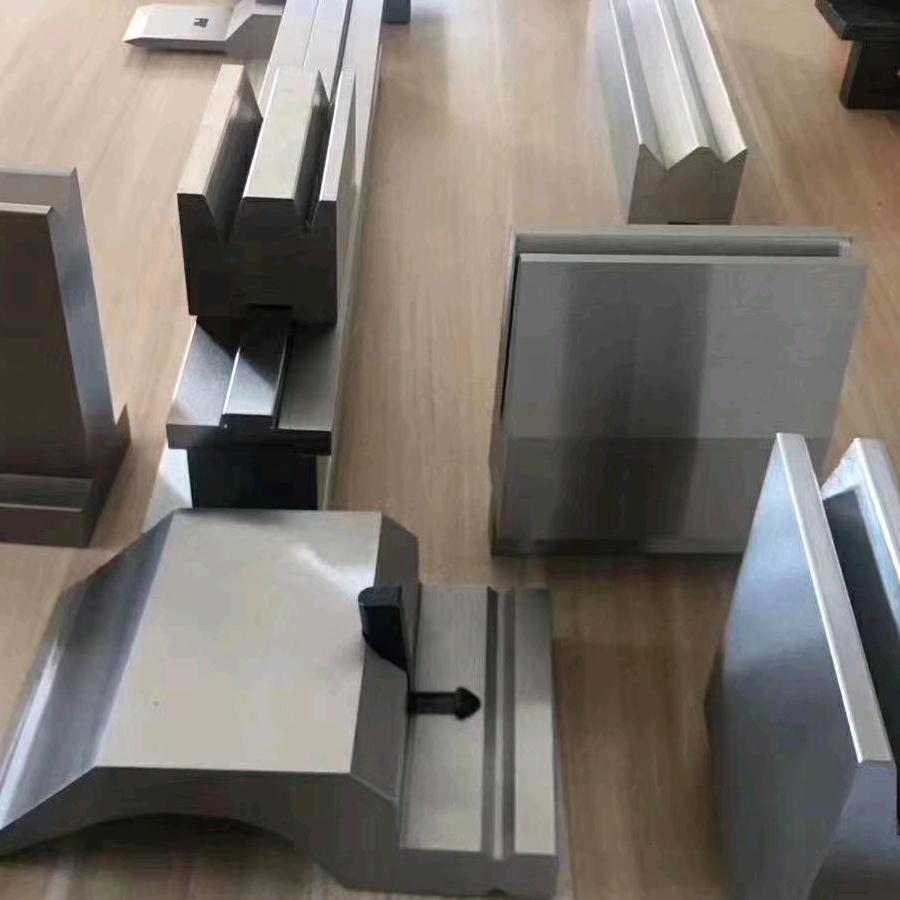 天津加工中心翻新维修折弯机模具机械配件