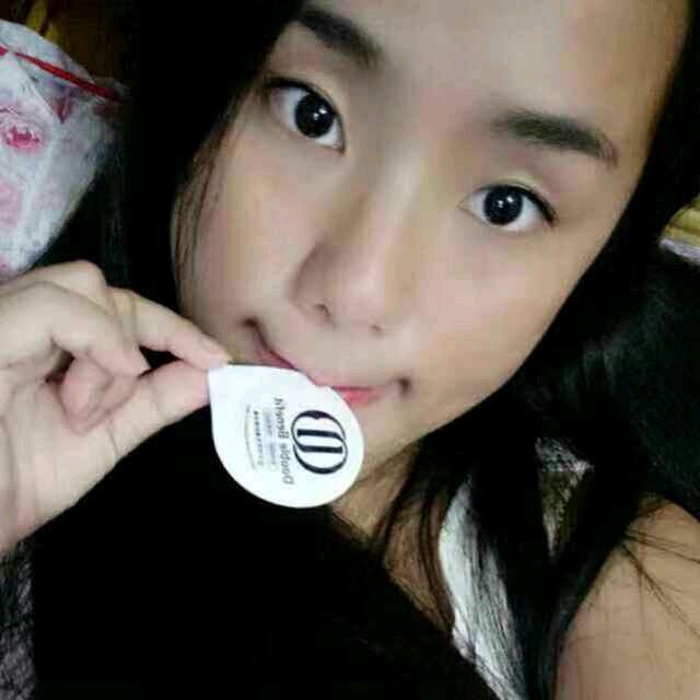 爱捡鸡枞菌的川妹子～小颖