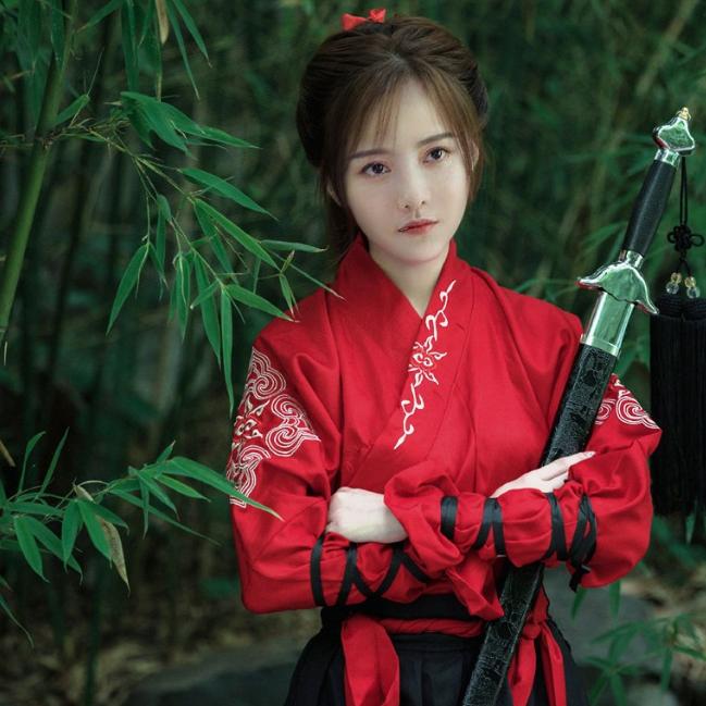 妠雅
