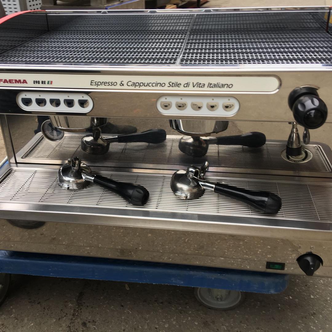 龙泉驿区十陵街办惠利坊机械设备经营部