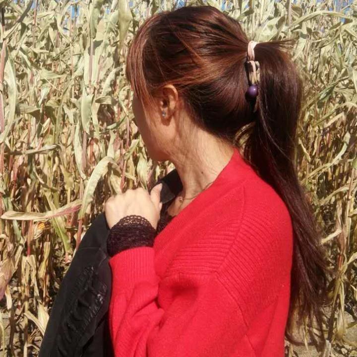 冯程程（年年逢喜疯里疯气）