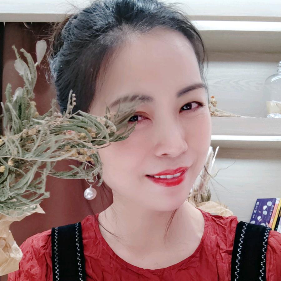 阳光下叶子