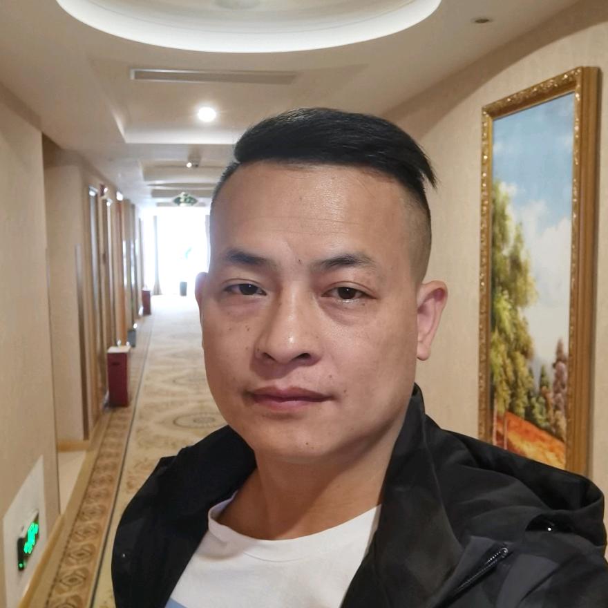 吴雄