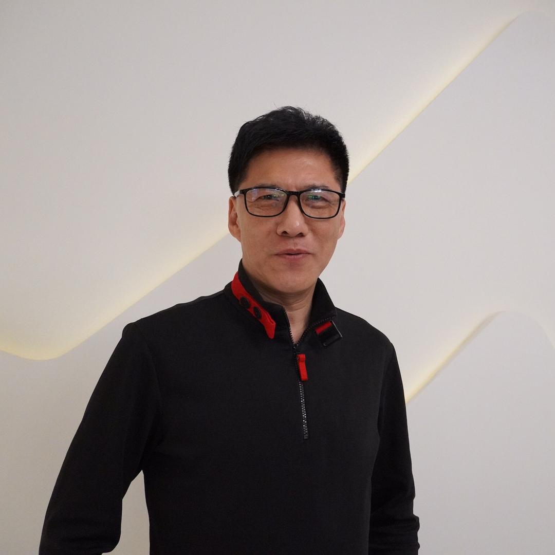 王明明