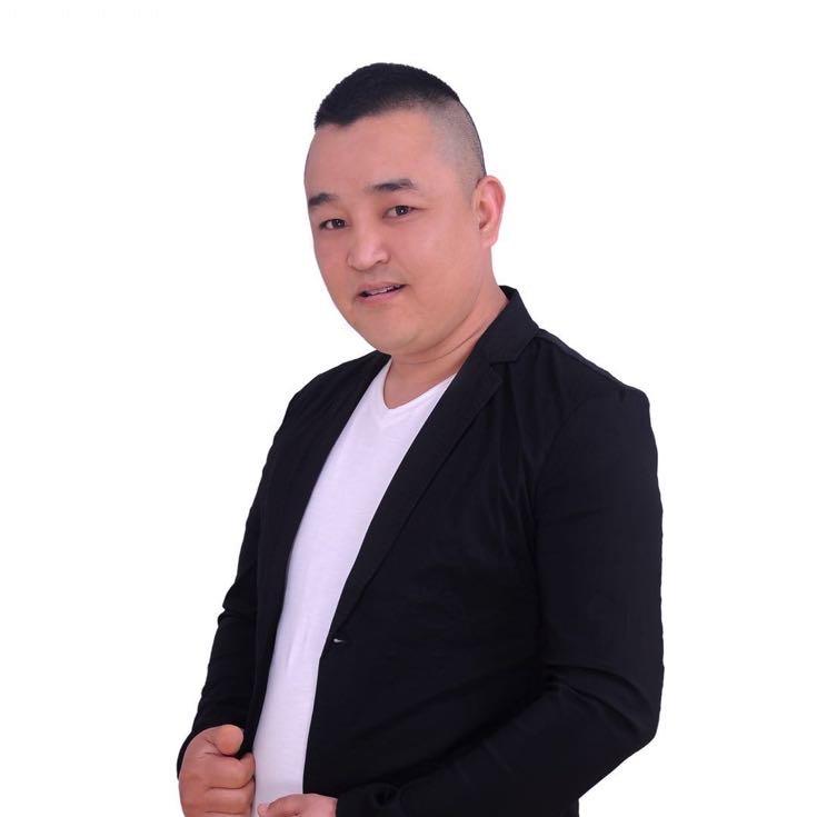 同博士