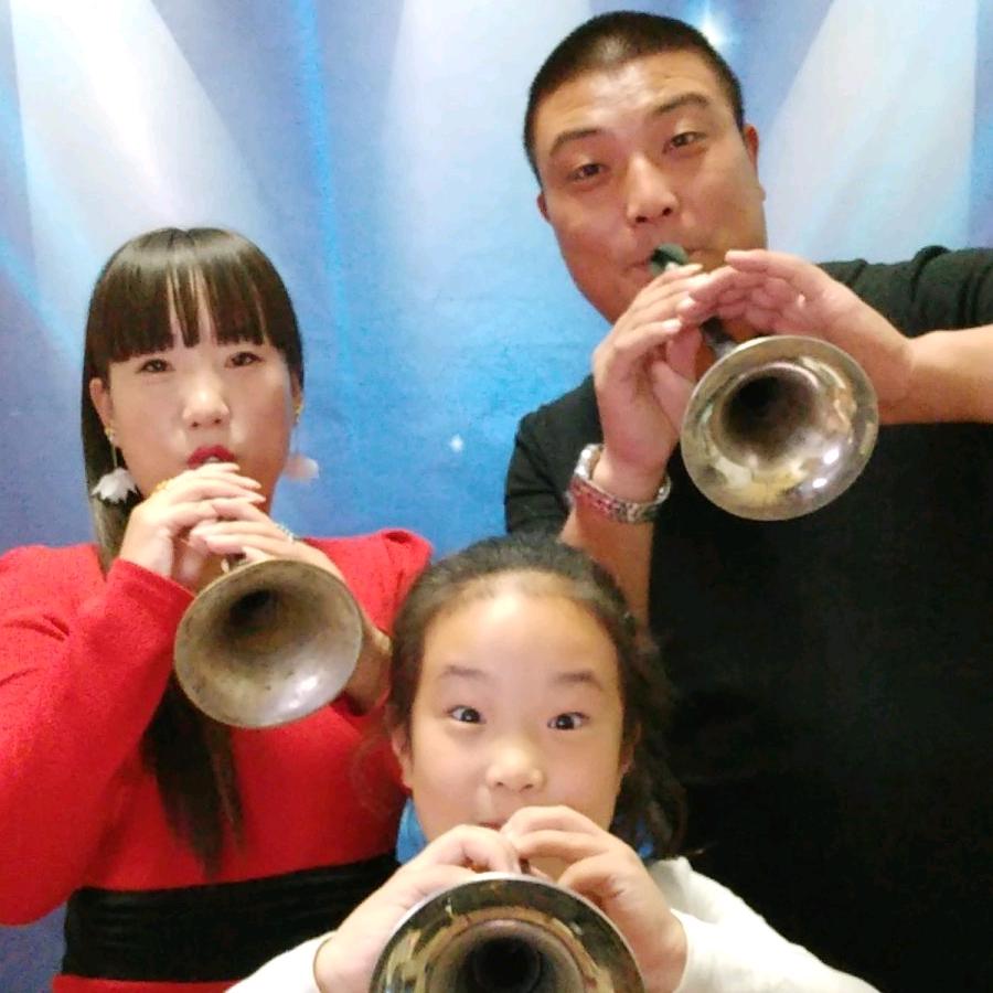 南村闫肖青年唢呐艺术团
