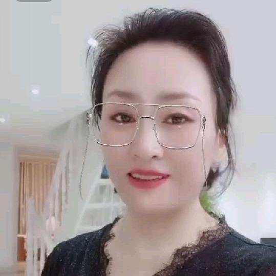 洁.