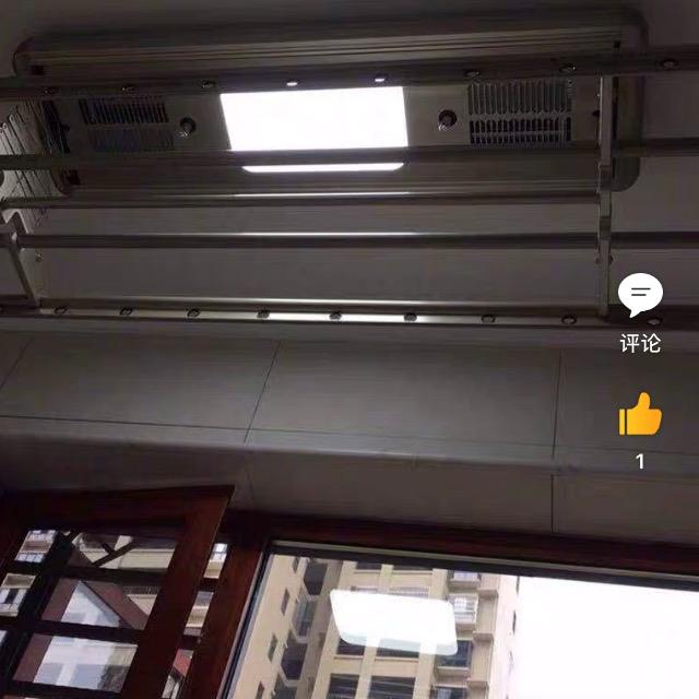 素笔点梅