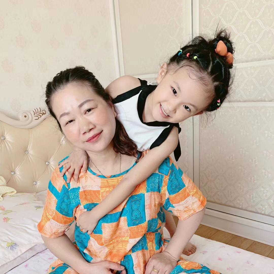 有姑姑的小幸福