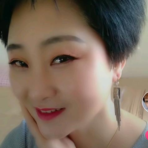 是高慧吖