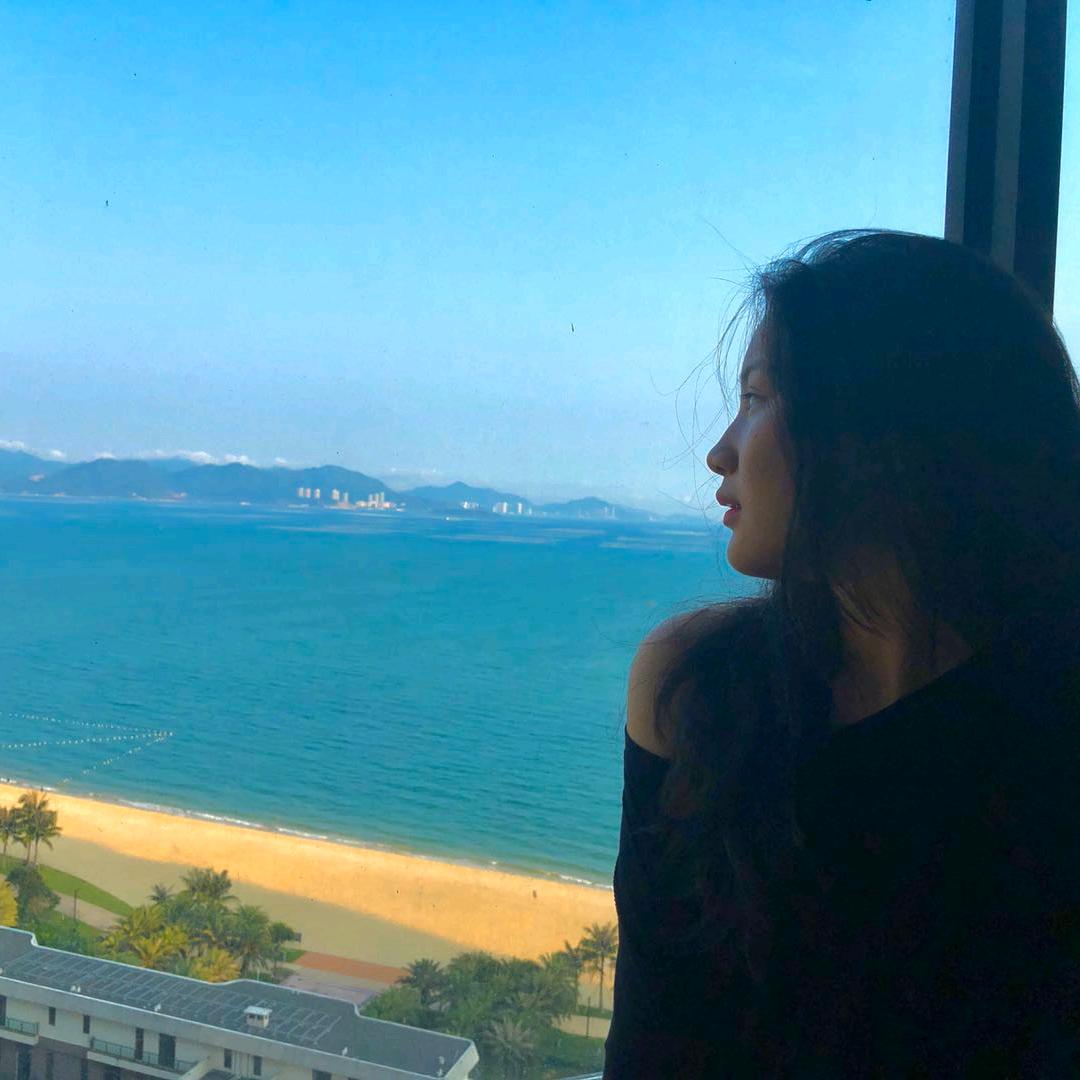 虞美人.